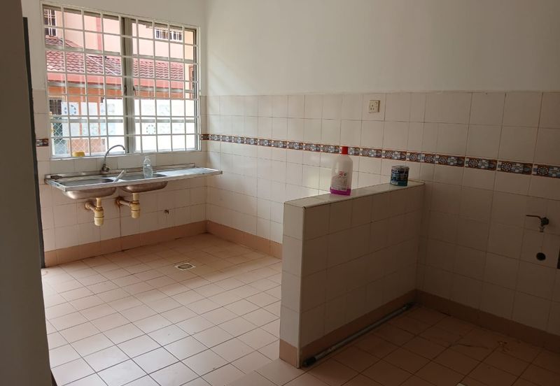 Jalan Putra Indah 9/16