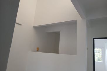 Jalan Putra Indah 9/16