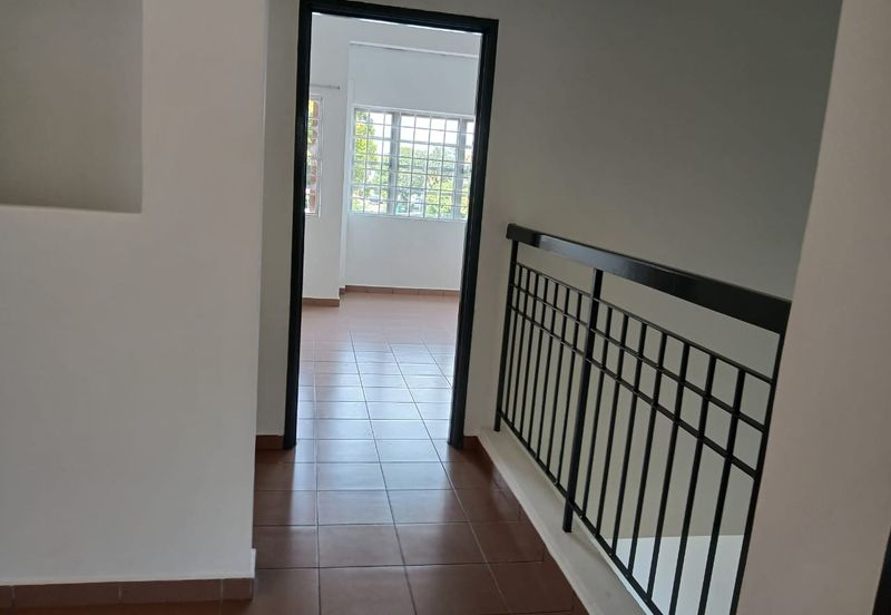 Jalan Putra Indah 9/16