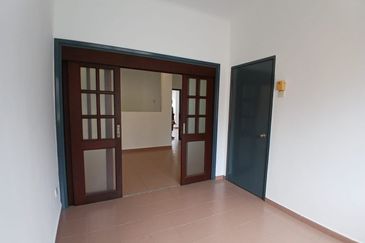 Jalan Putra Indah 9/16