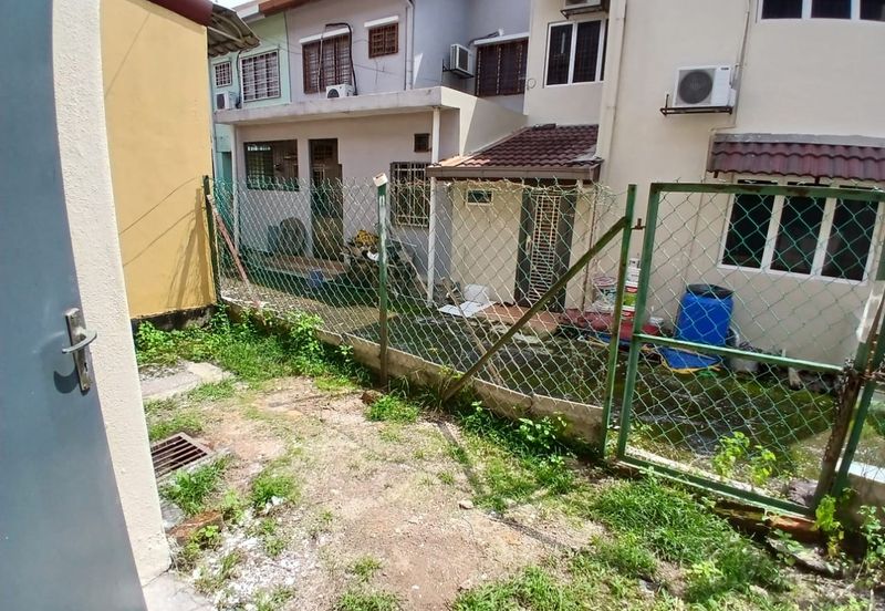 Jalan Putra Indah 9/16