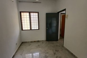 Jalan Putra Indah 9/16