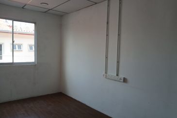 Office Space (1 Floor) for Rent @ SS4, SS 4, Kelana Jaya, Petaling Jaya, Selangor