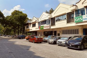 Taman Subang Mewah