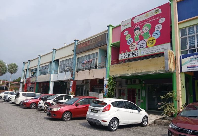 Taman Pinggiran Usj
