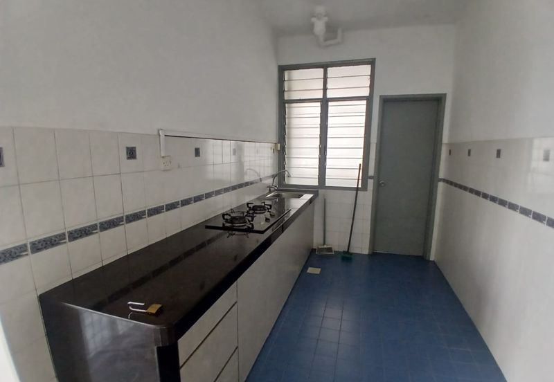 Subang Perdana Goodyear Court 9