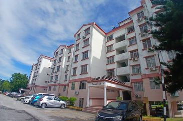 Subang Perdana Goodyear Court 9