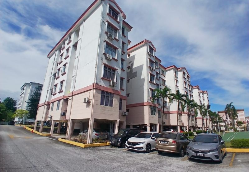 Subang Perdana Goodyear Court 9