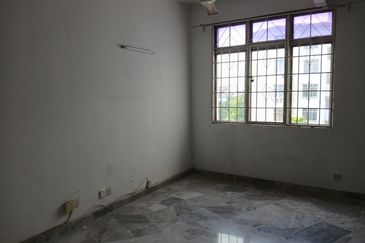 Subang Perdana Goodyear Court 9