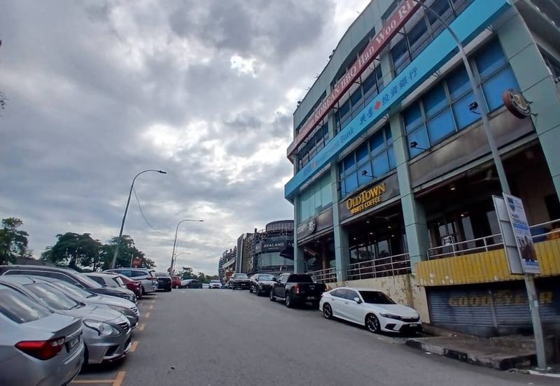 Taipan Business Centre, USJ 10