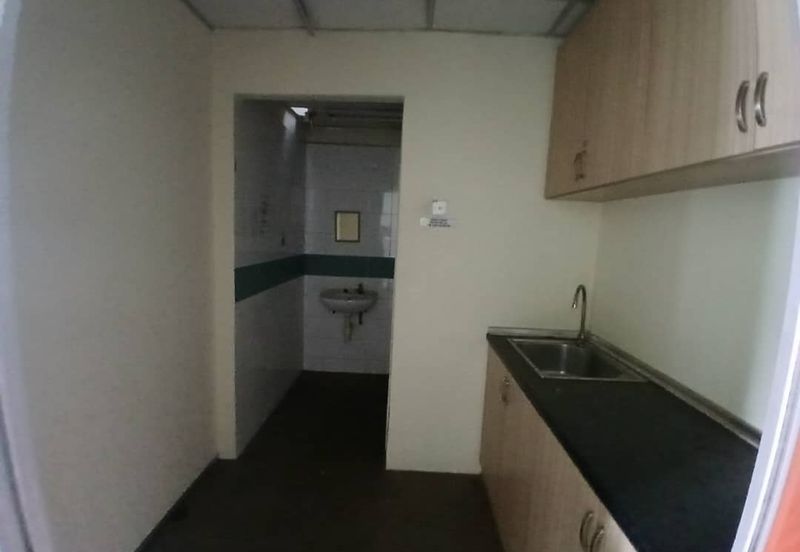 Taman Perindustrian Subang USJ 1