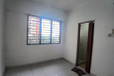 Main Place Residence