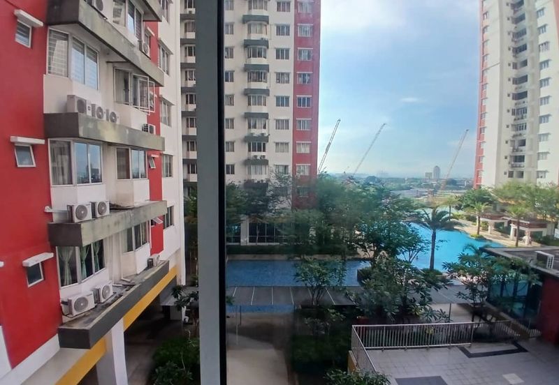 Main Place Residence