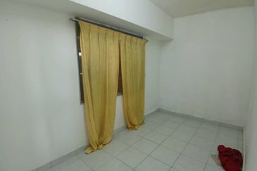 Main Place Residence