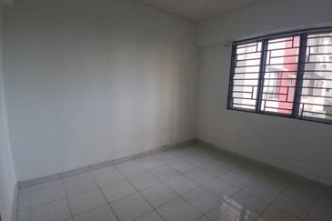 Main Place Residence