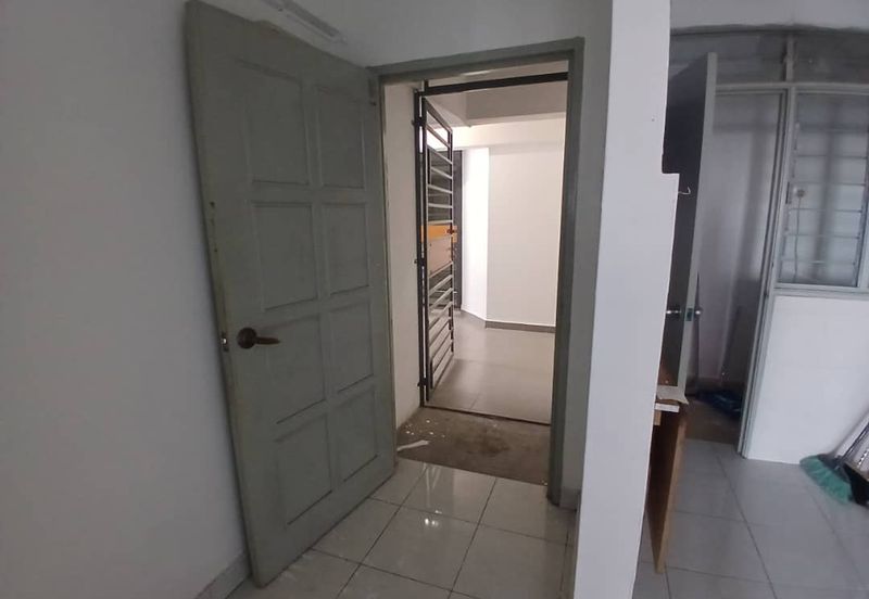 Main Place Residence