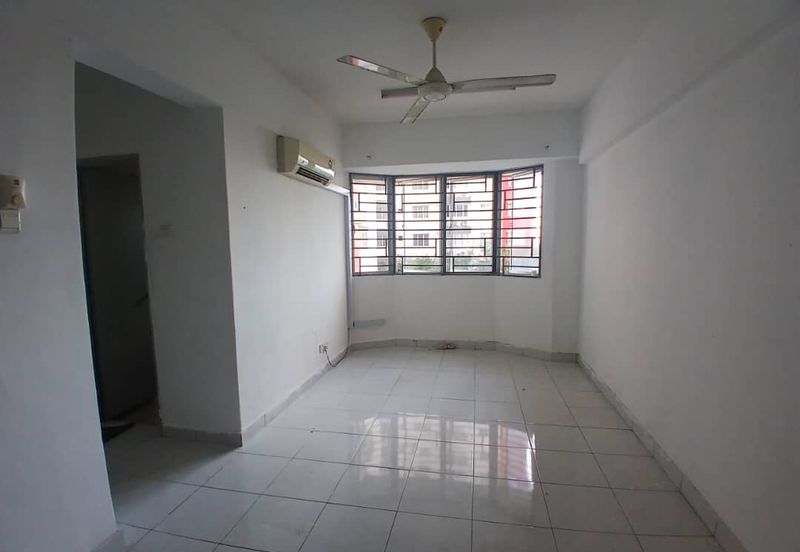 Main Place Residence