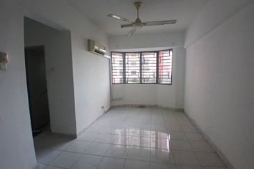 Main Place Residence