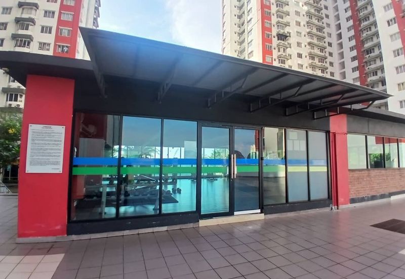 Main Place Residence