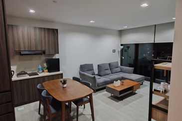 The Square @ One City