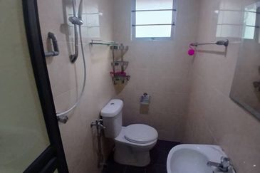 Subang Perdana Goodyear Court 9