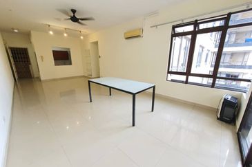 Royal Domain Sri Putramas II