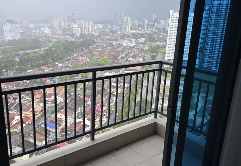 Aradia Residence @ Lake City