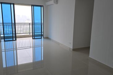 Aradia Residence @ Lake City