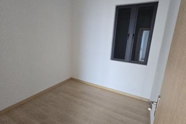 Aradia Residence @ Lake City