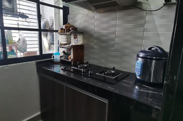 Kiara Plaza Service Apartment @ Semenyih