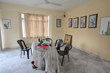 Taman Tasik Semenyih (Lake Residence)