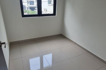 Idaman Grand Residence (Sentosa Idaman)