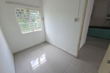 Taman Pelangi Semenyih 2