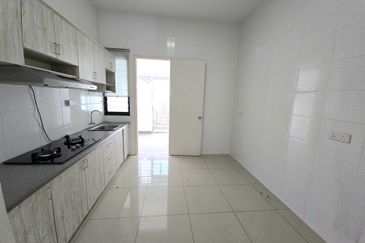 Cradleton @ Eco Majestic