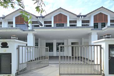 Cradleton @ Eco Majestic