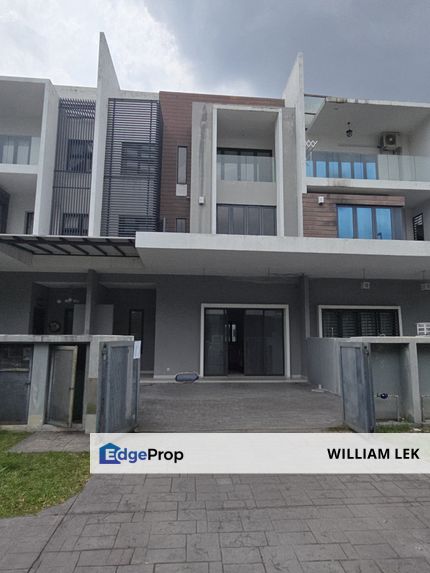 Taman Saujana Mutiara Kajang 3 storey terrace house 25x77, Selangor, Cheras South