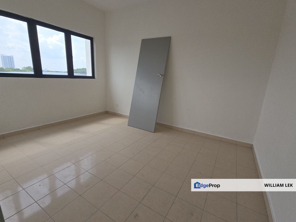 Taman Saujana Mutiara Kajang 3 storey terrace house 25x77, Selangor, Cheras South