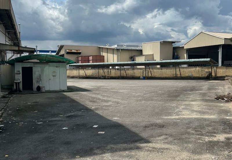 Detached Factory Warehouse & 2 Storey Office For Sales