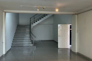 Detached Factory Warehouse & 2 Storey Office For Sales