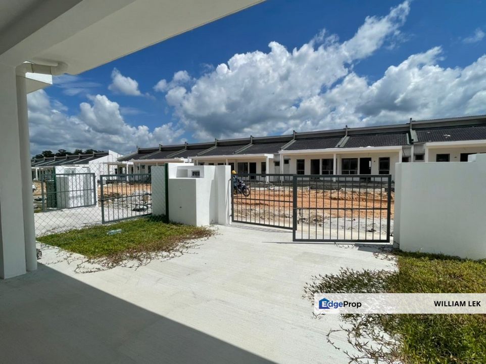 1 dan 2 tingkat Batang Kali rumah teres house for sales, Selangor, Batang Kali