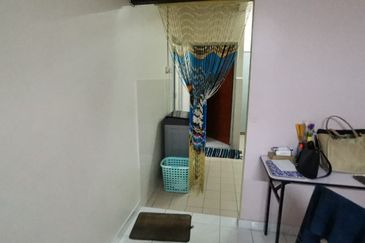 Townhouse TAMAN SAGA AMPANG