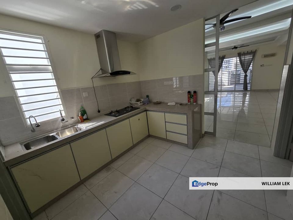 Camellia Residence,Bandar Tasik Kesuma, Bernang,Semenyih,Selangor for sale end lot, Selangor, Semenyih