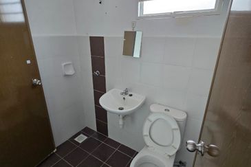 Taman Pelangi Semenyih 2