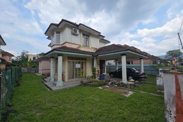 Taman Tasik Semenyih (Lake Residence)