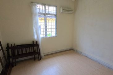 Taman Tasik Semenyih (Lake Residence)