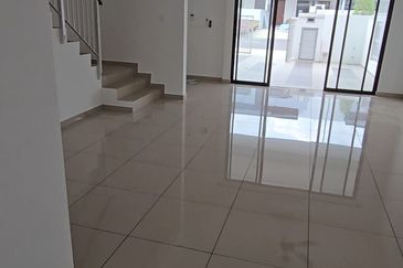 Aronia @ Bandar Tasik Kesuma