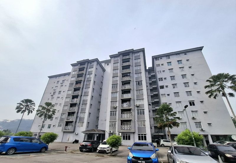 Desa Pelangi Condominium