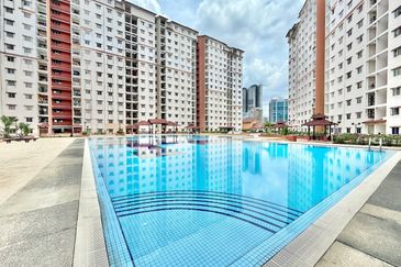 Bayu Puteri Apartment