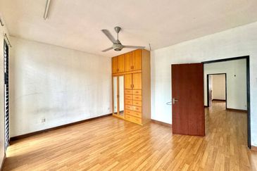 Saffron Hills @ Denai Alam