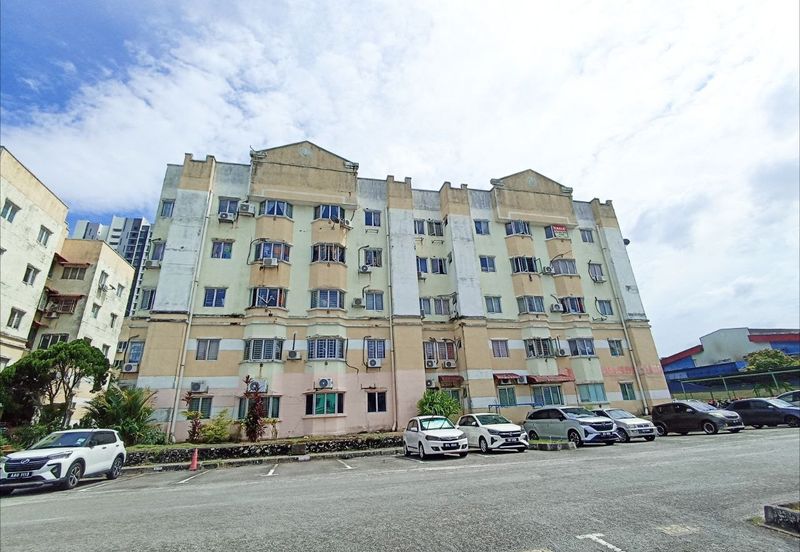 Pangsapuri Mutiara Subang